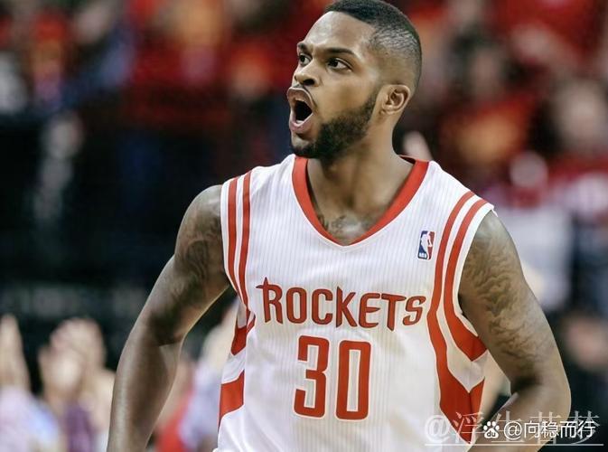 活塞全民皆兵 27分轻取老鹰